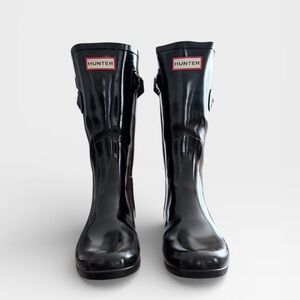 Hunter Original Refined Black Strap Short Black Boots